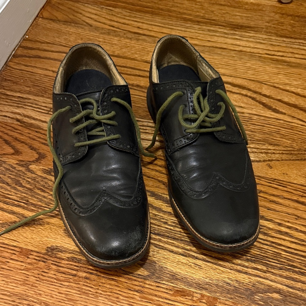 Cole Haan Black Leather Oxfords with Green Laces